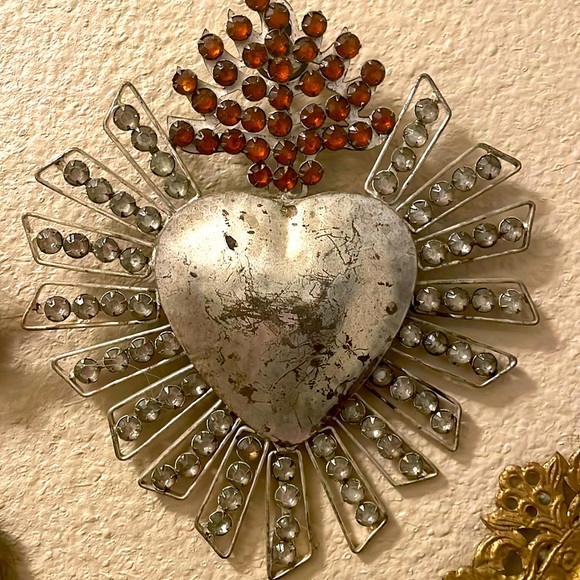 Exquisite crystal encrusted sacred heart all metal wall hanging
